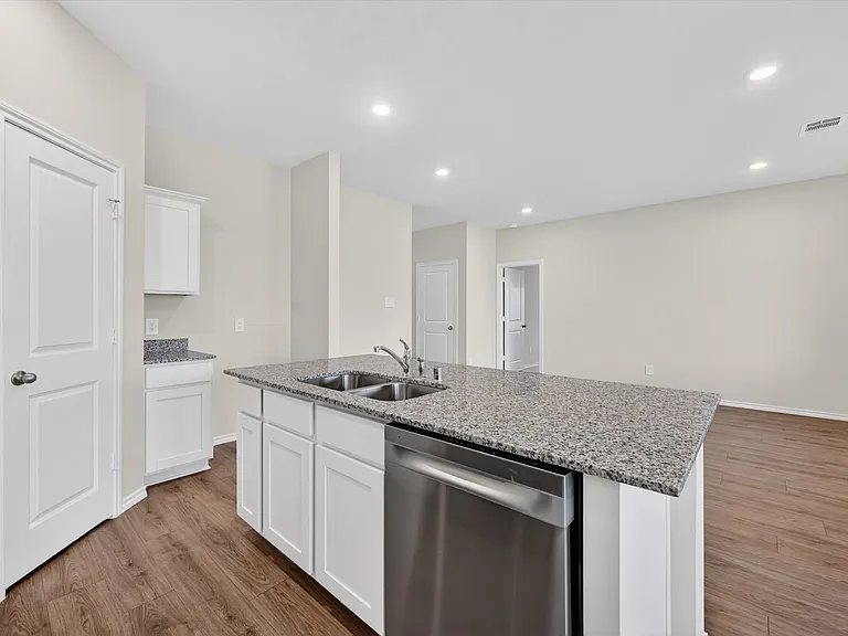 3918 Applewood Trl — Photo 7