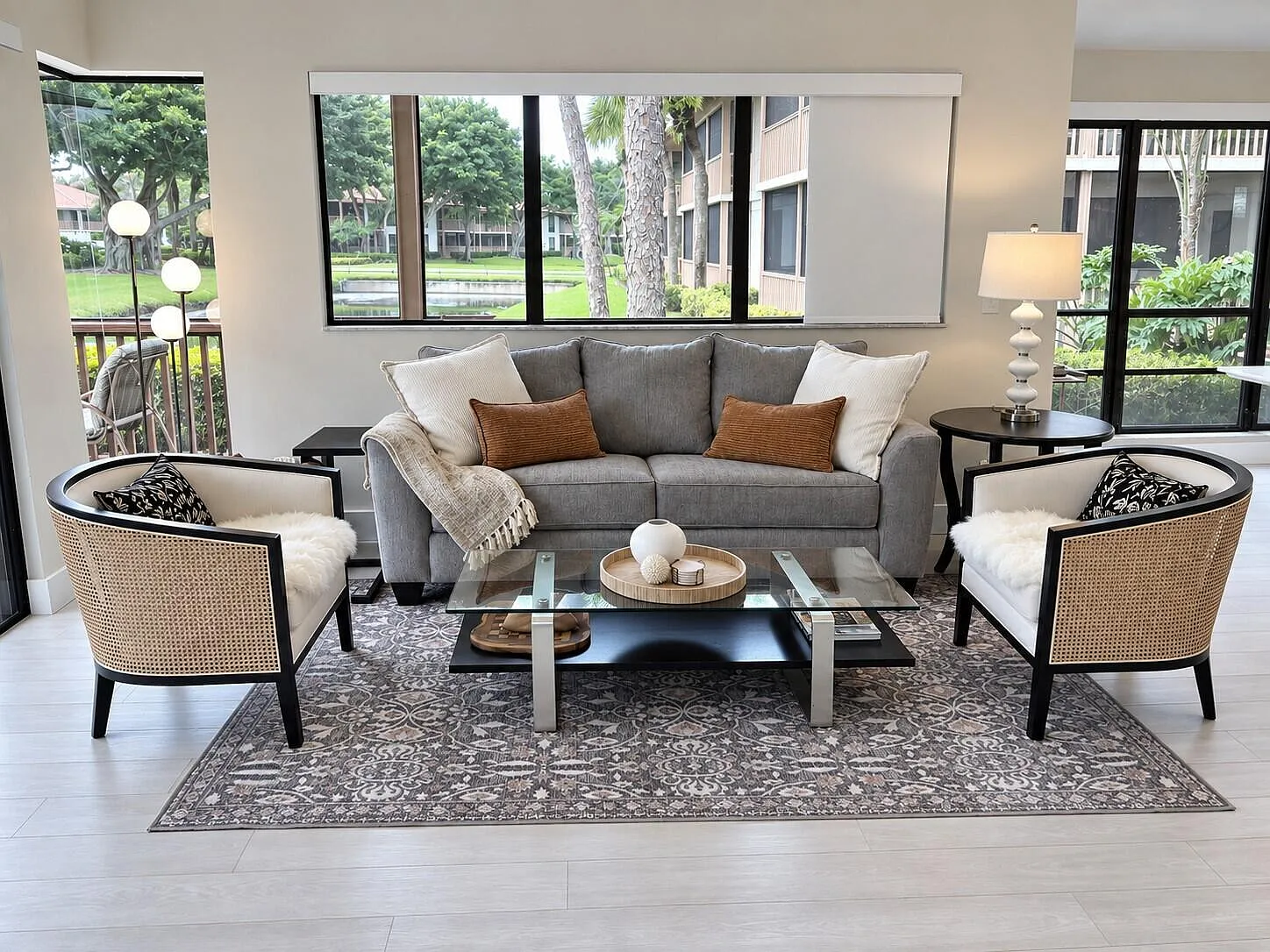2 bed, 2.0 bath, 1366 sqft, $4,000 — Photo 3