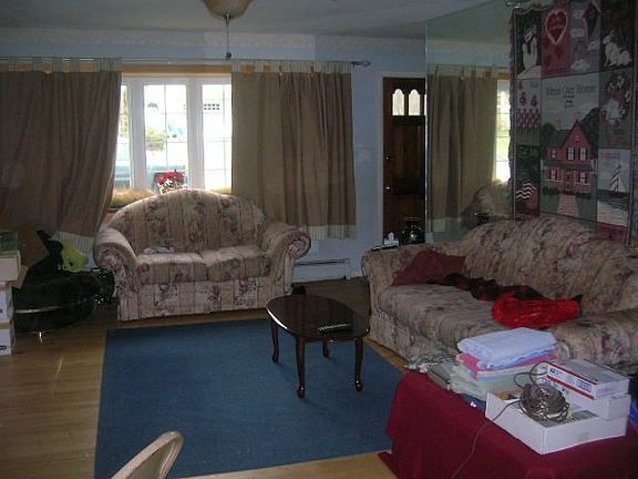 Liv Rm w/ hardwood floors