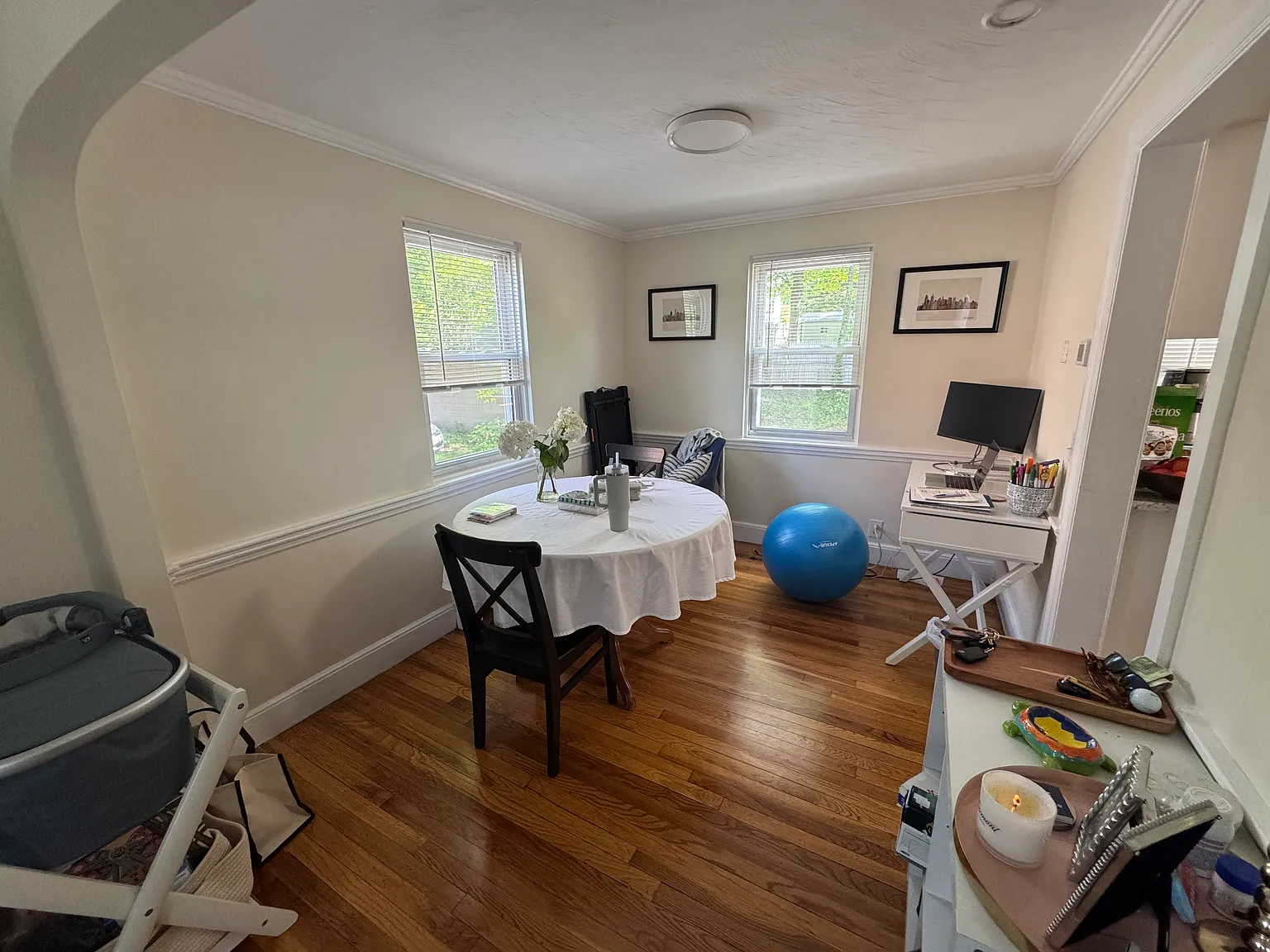 2 bed, 1001 sqft, $3,250 — Photo 4