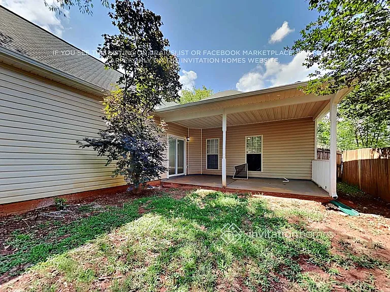 2015 Towne Park Dr — Photo 17