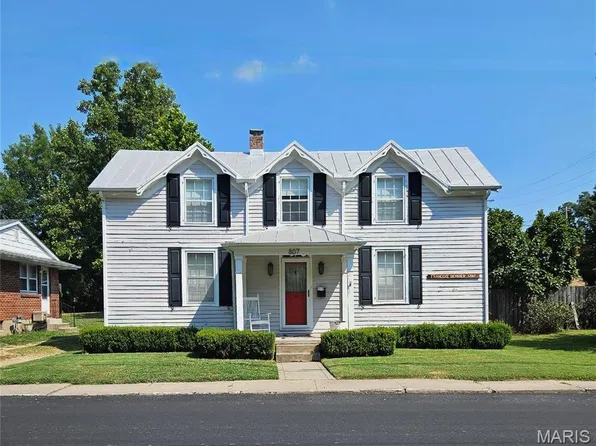 807 Market St, Ste Genevieve, MO 63670