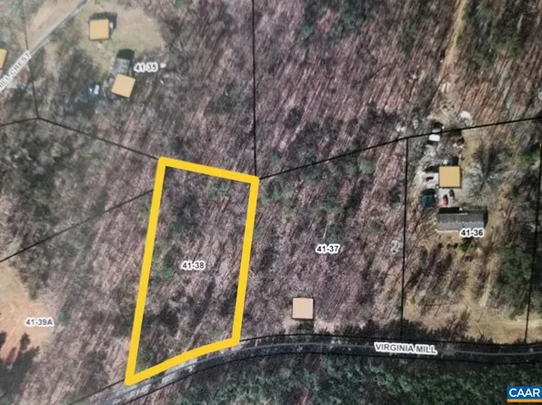 673 W Virginia Mill Rd, Arvonia, VA 23004