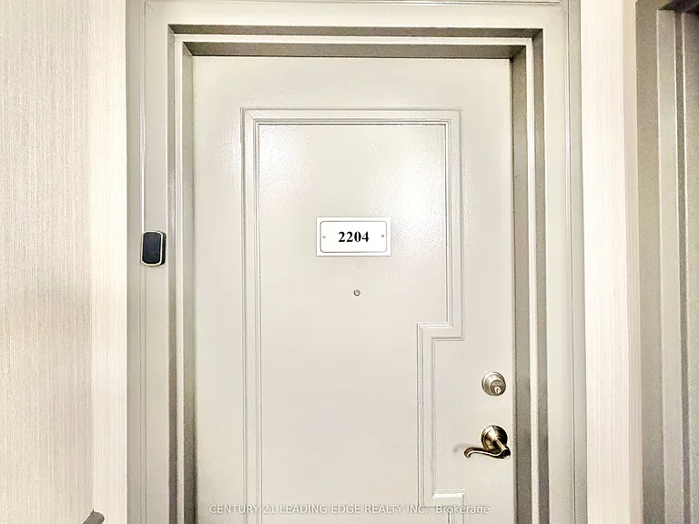 633 Bay St #2204 — Photo 4