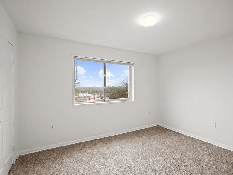 2512 Queens Chapel Rd #203 — Photo 26