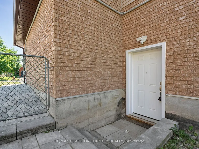 62 Arthur Ave #UPPER — Photo 25