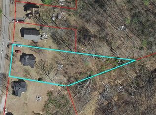 2082 Fancy Gap Rd, Mount Airy, NC 27030