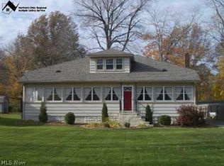 5846 Lake Rd, Mentor, OH 44060