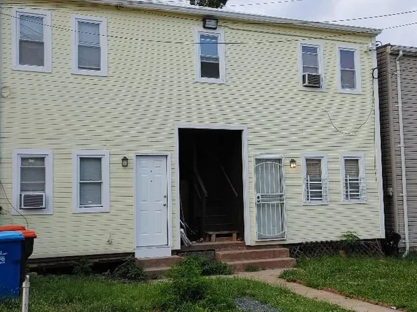 1827 D St NE #4, Washington, DC 20002