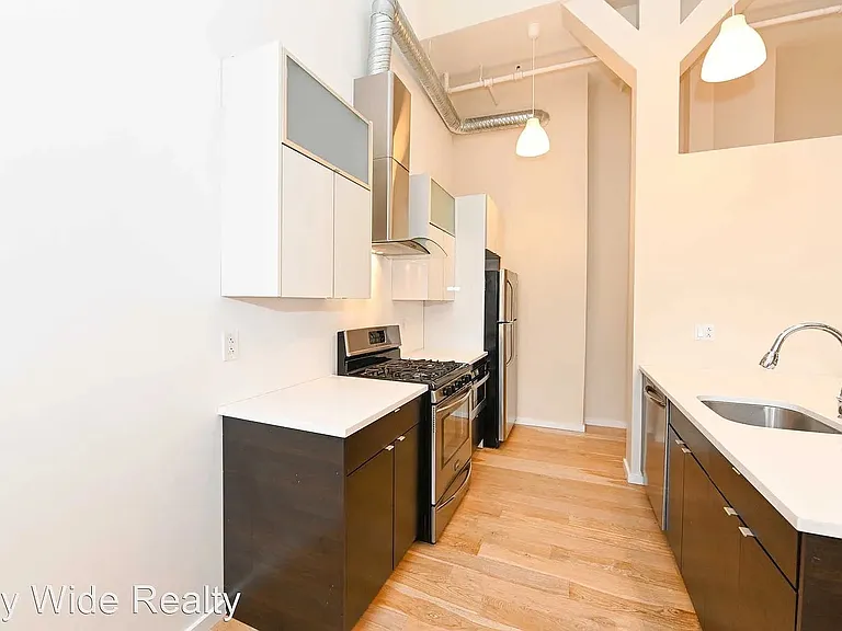 726-28 Market St #904 — Photo 3