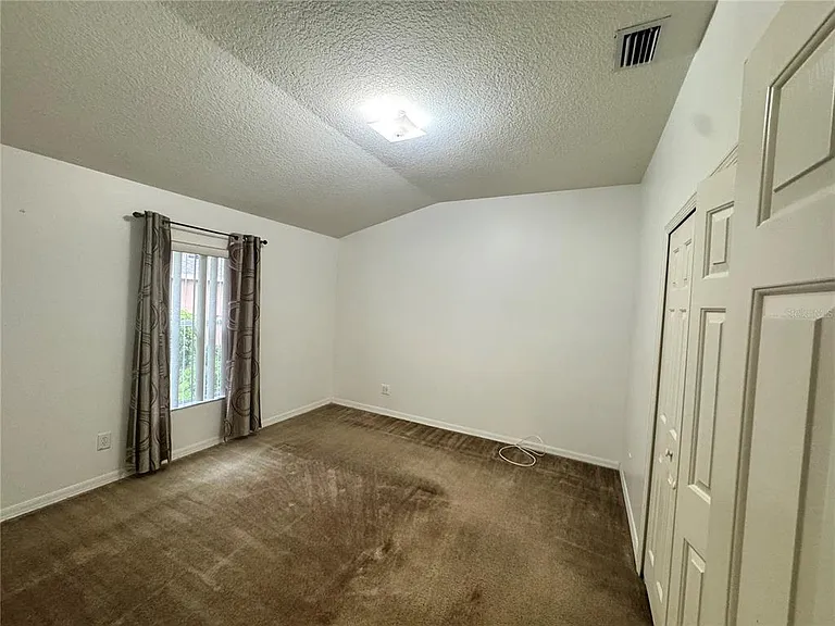 6823 Green Heron Dr — Photo 32