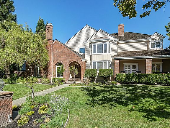 5th image of 5279 Blackhawk Dr