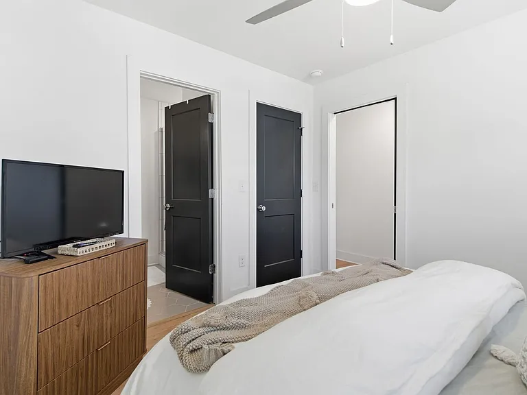 102 Duke St #44 — Photo 16