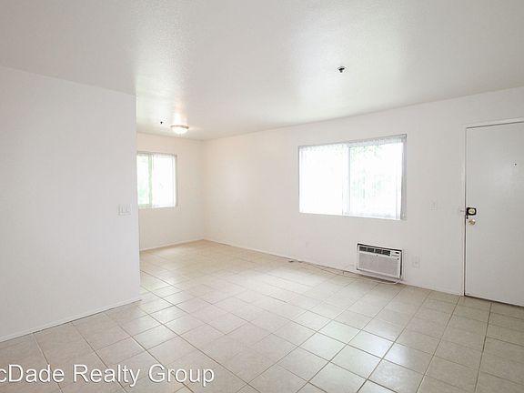 4th image of 340 S 49th St APT 2