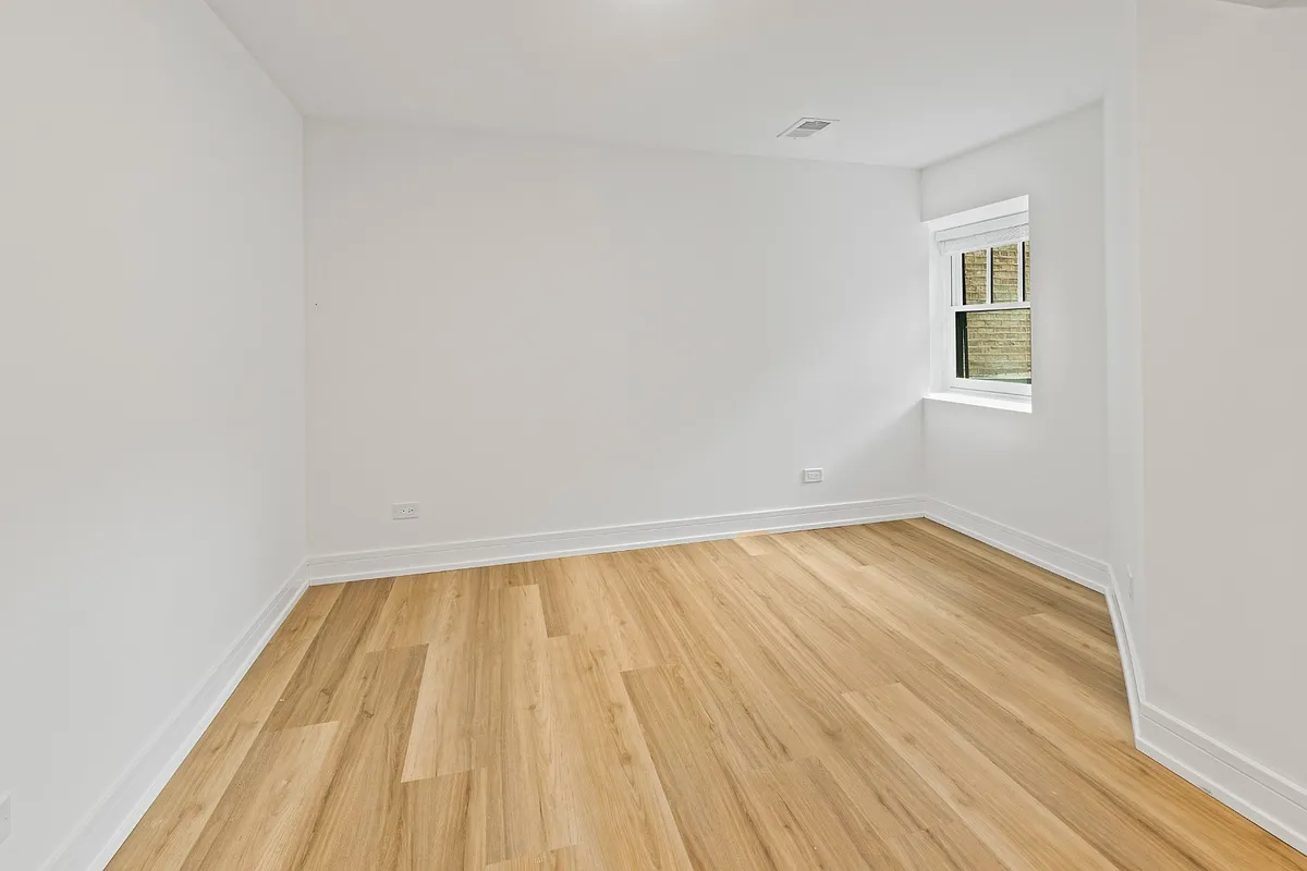 Building Photo - 3227 W Belden Ave #G