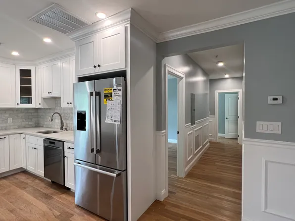 336 Cambridge St #B, Burlington, MA 01803