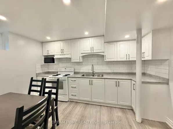 5 Horizon Cres, Toronto, ON