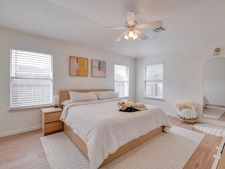 436 Grey Feather Ct — Photo 13