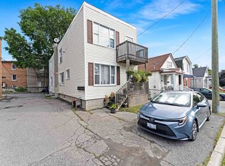 267 Saint Jacques St #3, Ottawa, ON K1L 5G6