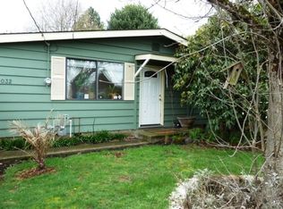 4032 SE Mall St, Portland, OR 97202
