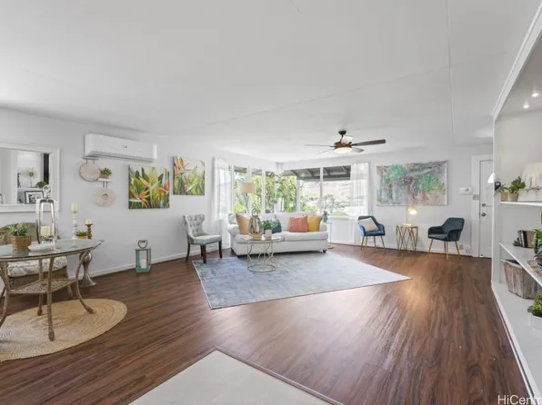 2071 10th Ave, Honolulu, HI 96816