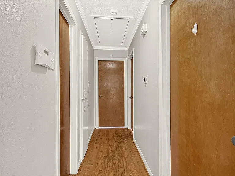 9927 Southport Dr — Photo 13