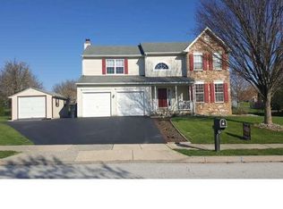 65 Elmar Cir, Royersford, PA 19468