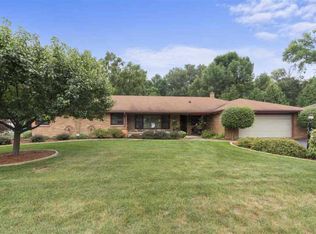 535 Chain Dr, Appleton, WI 54915