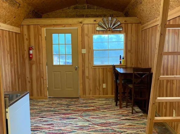 (undisclosed Address), Fairfield, TX 75840