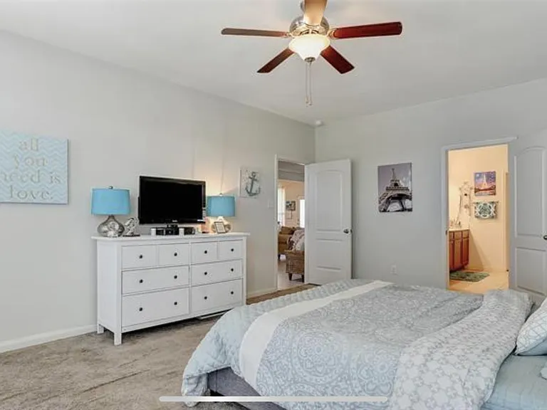 2122 Sable Wood Dr — Photo 6