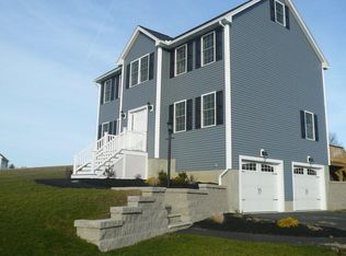 2 Robert Rd, Haverhill, MA 01835