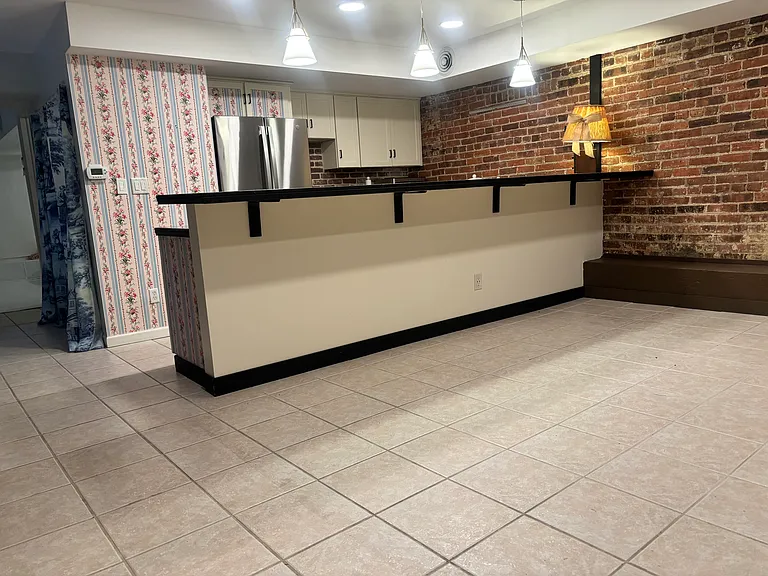 1210 E Colfax Ave #101 — Photo 7