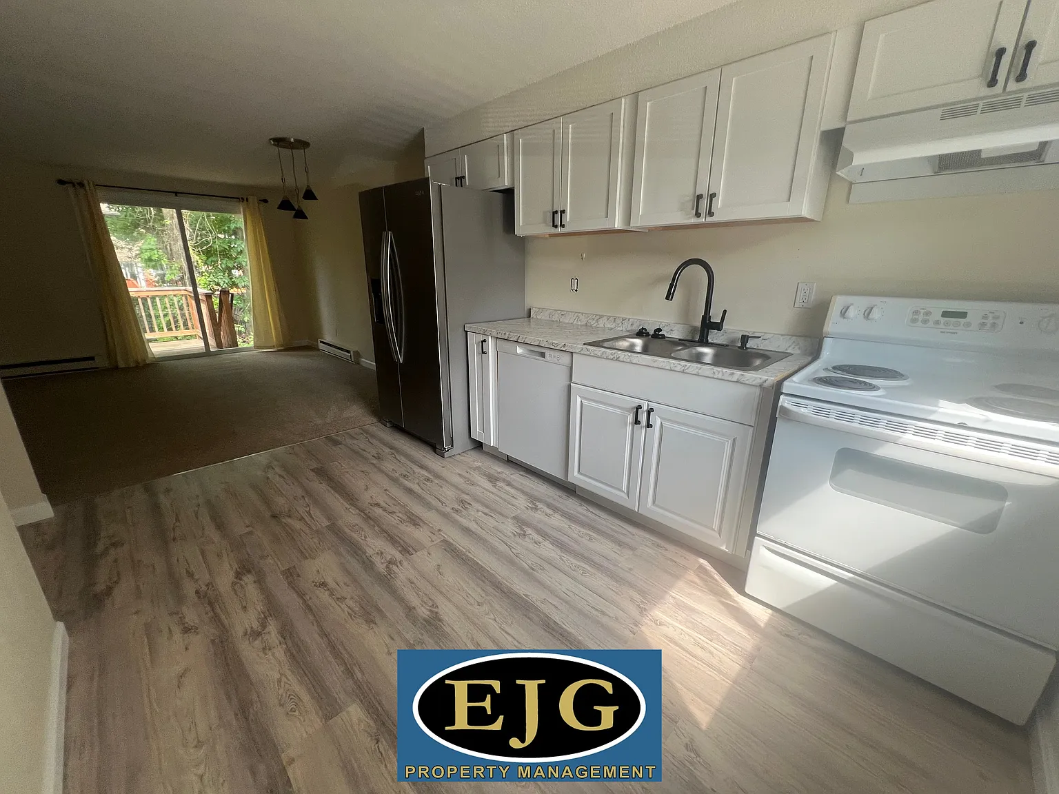 2 bed, 800 sqft, $1,700 — Photo 4