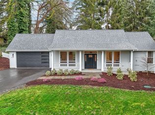 18620 SE 216th St, Renton, WA 98058