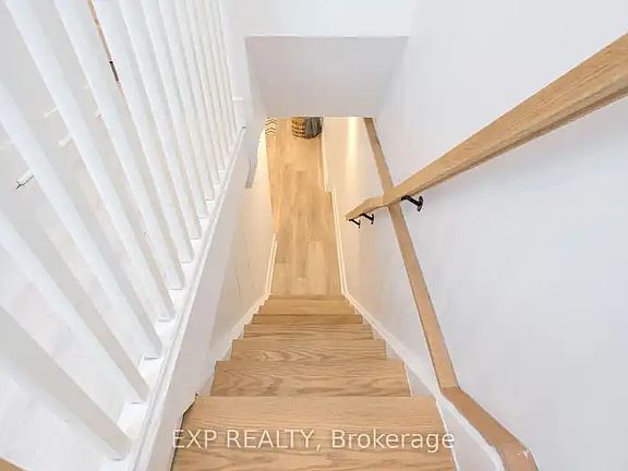 3rd image of 146 Hanson St #1A