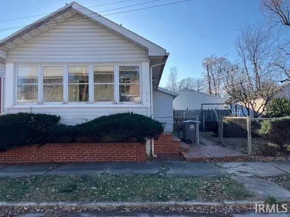 913 E Scott St, Vincennes, IN 47591