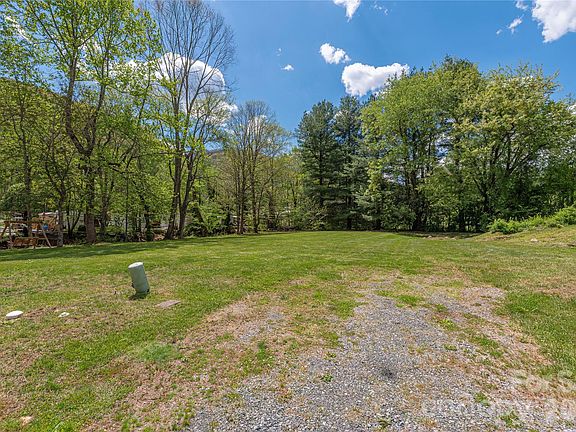 4th image of 500 Sophie Rd