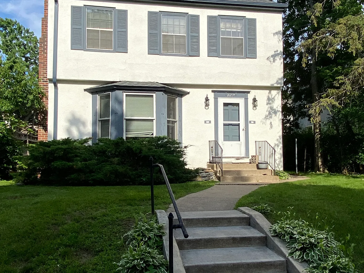 2 bed, 1000 sqft, $1,800 — Photo 1
