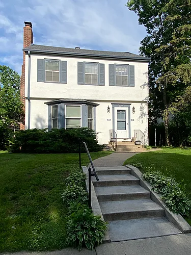 2207 Girard Ave S #1 Photo 1 2207 Girard Ave S #1 Photo 1