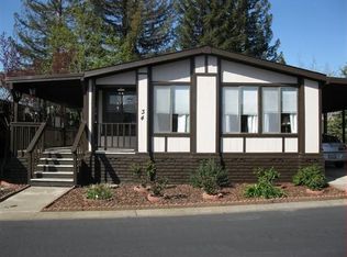 34 Blanco Pl, Ukiah, CA 95482