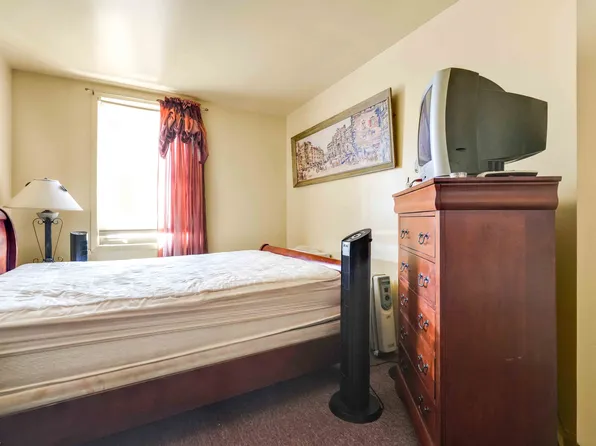 49 Hull Street image 14 of 29