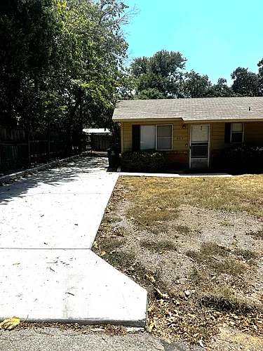205 Taliaferro St Photo 1