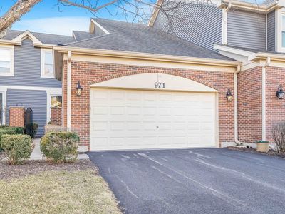 971 Heathrow Ln, Naperville, IL, 60540
