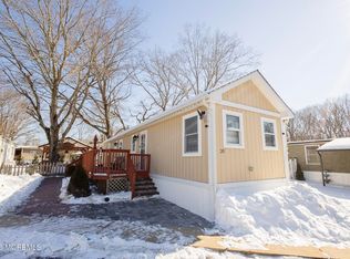 20 Grace Lane, Howell, NJ 07731