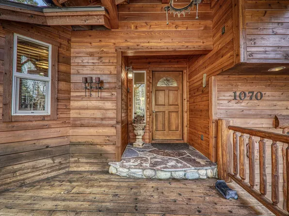 1070 Trent Ln, Kings Beach, CA 96143