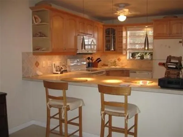 630 Tennis Club Dr APT 301, Fort Lauderdale, FL 33311