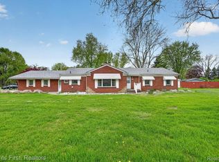 11000 Clinton River Rd, Sterling Heights, MI 48314