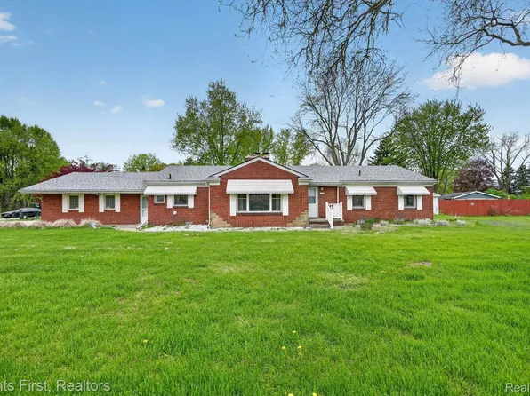 11000 Clinton River Rd, Sterling Heights, MI 48314