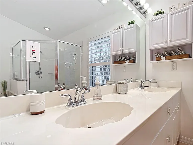 8452 Indian Wells Way — Photo 30