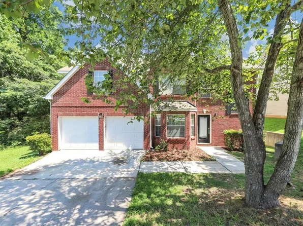 3538 Creekview Dr, Rex, GA 30273